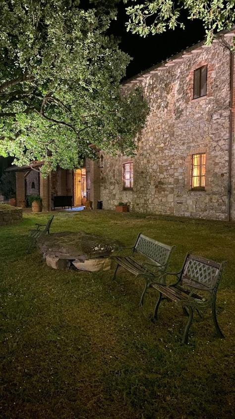 Il Colombaio Agriturismo 몬테가비오네 외부 사진